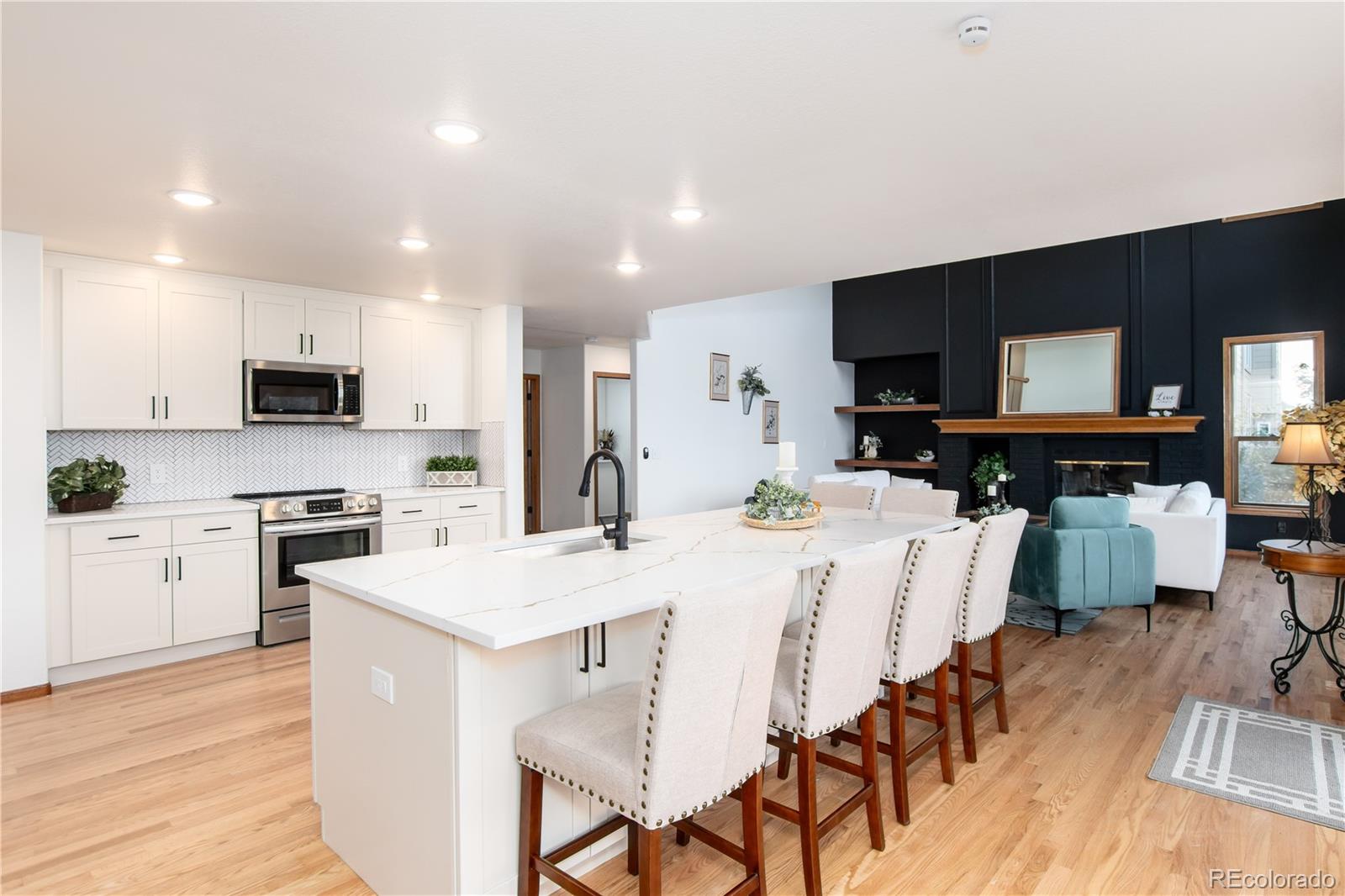 CMA Image for 9983  Cottoncreek Drive,Highlands Ranch, Colorado