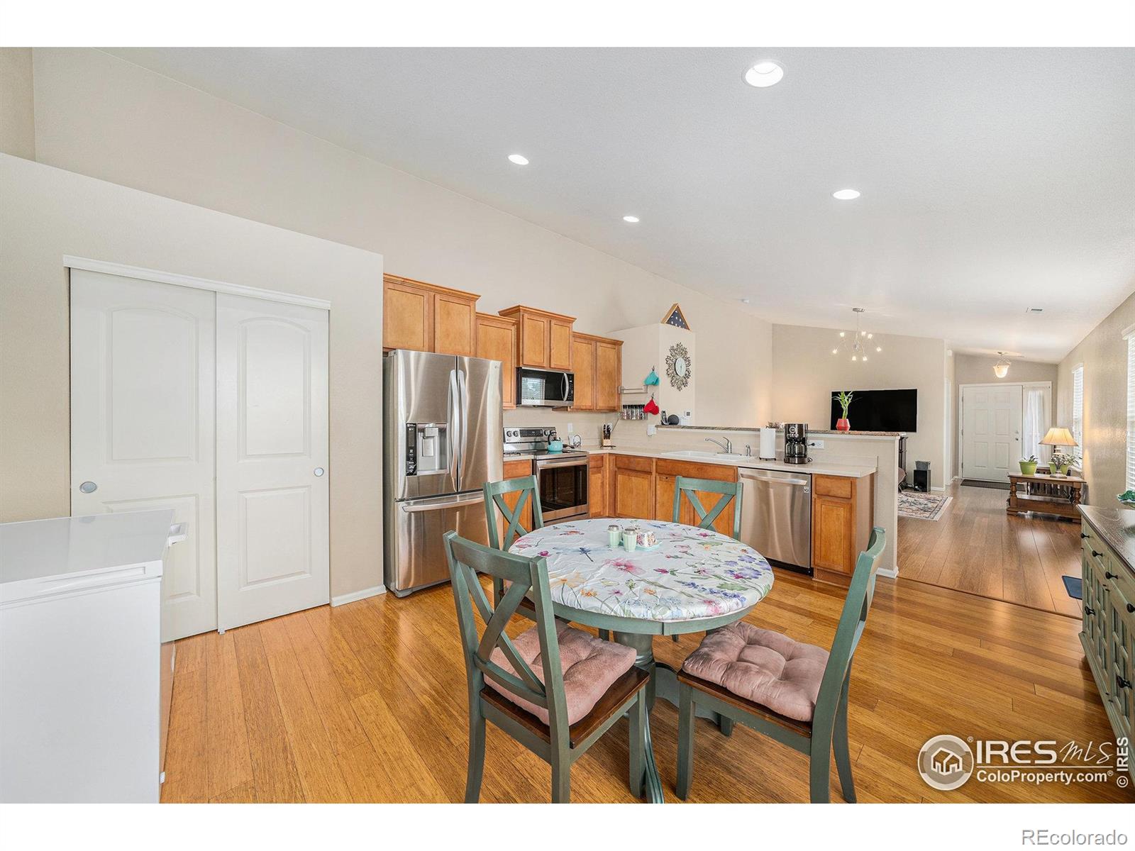 MLS Image #10 for 3302  wagon trail road,fort collins, Colorado
