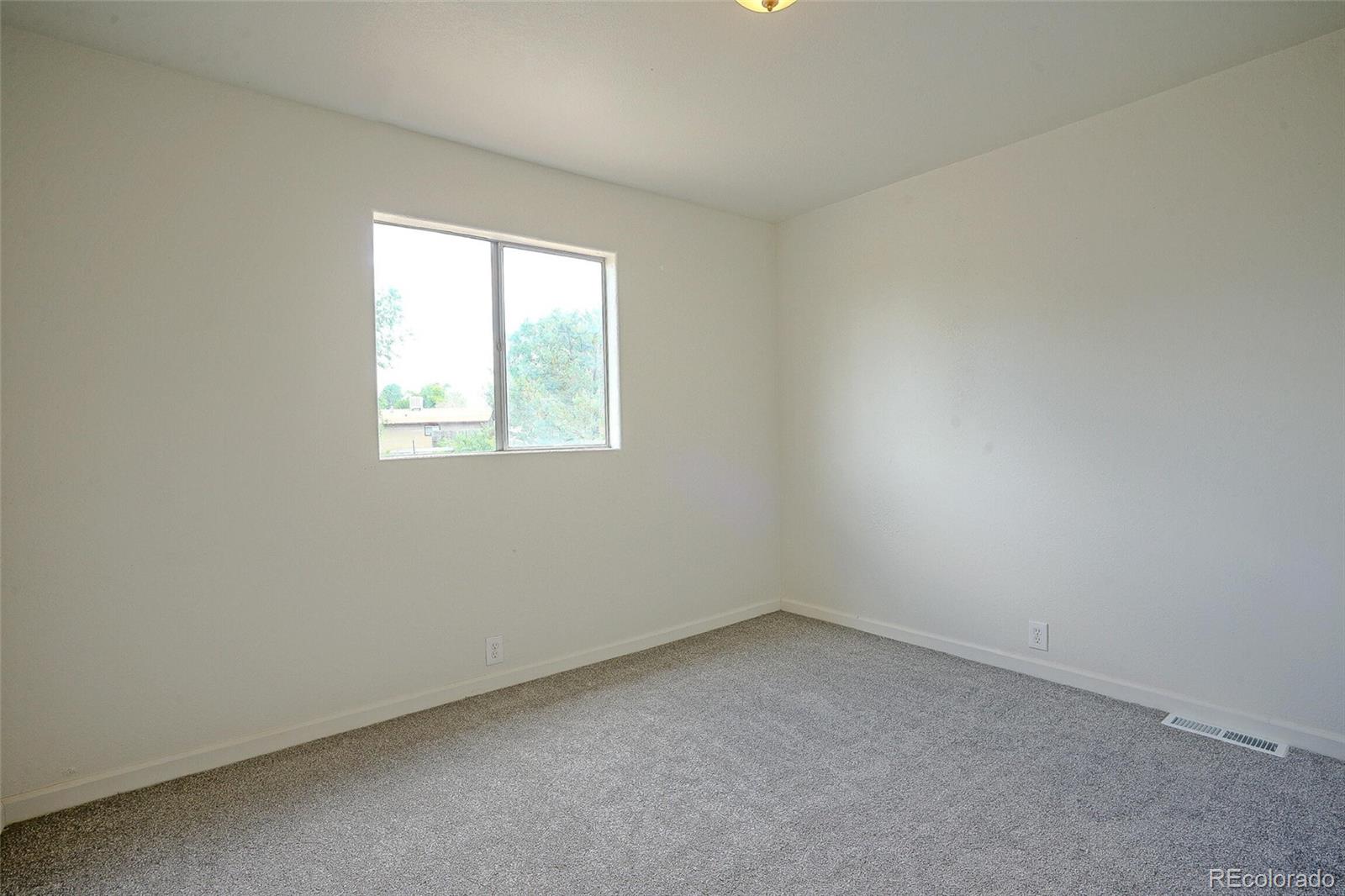 MLS Image #11 for 2765  applewood drive,colorado city, Colorado