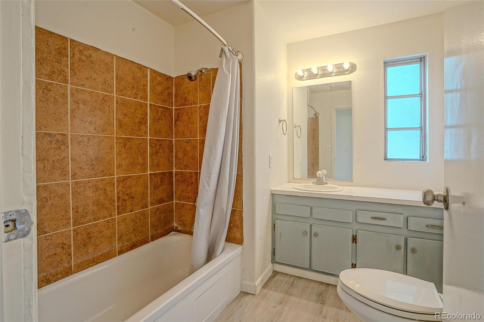 MLS Image #14 for 2765  applewood drive,colorado city, Colorado