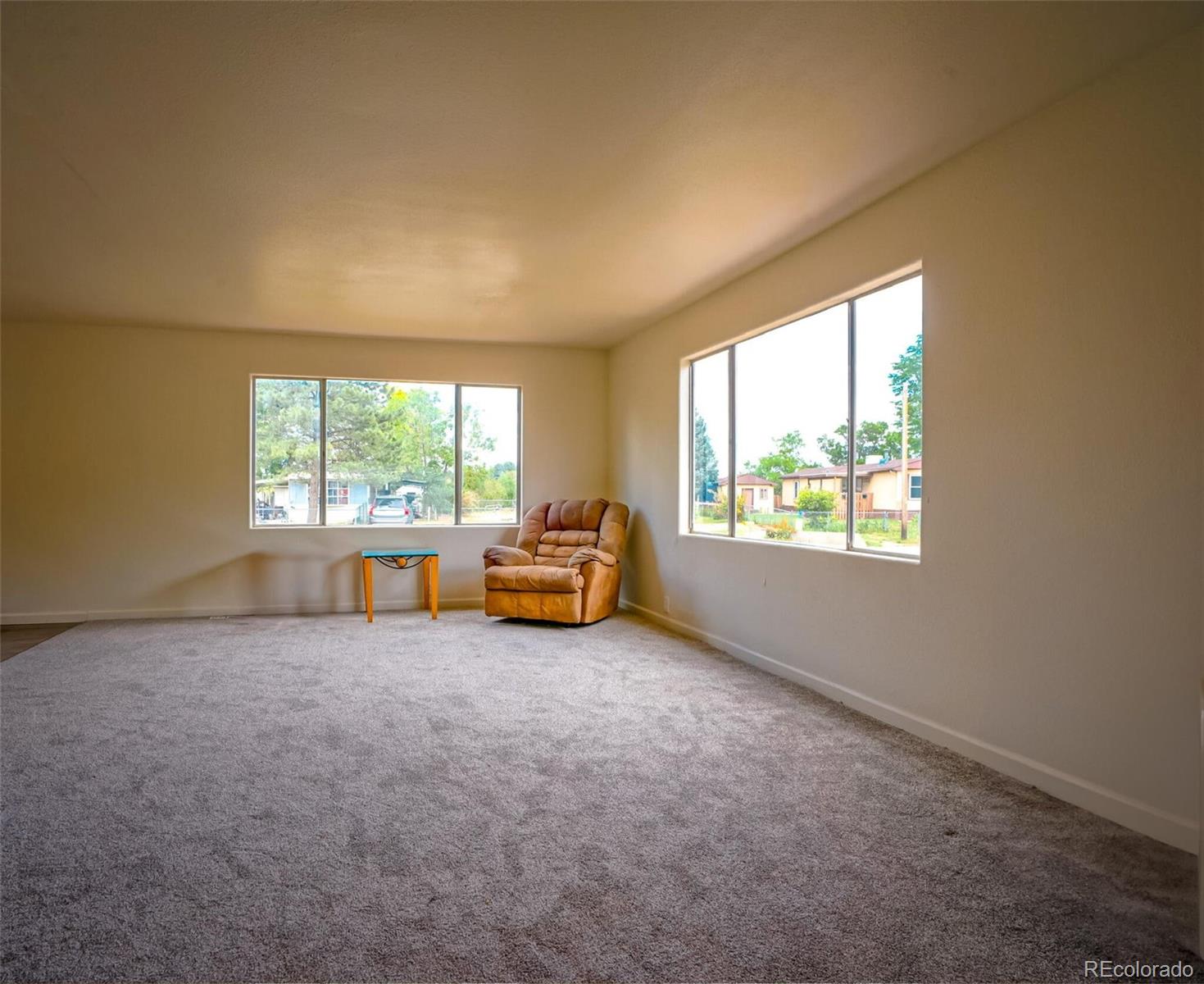MLS Image #3 for 2765  applewood drive,colorado city, Colorado