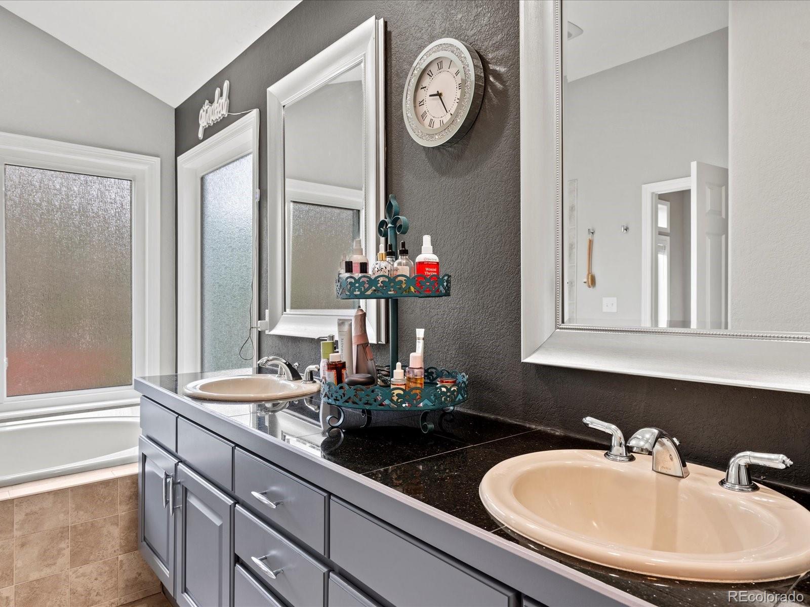 MLS Image #38 for 5497 w prentice court,littleton, Colorado