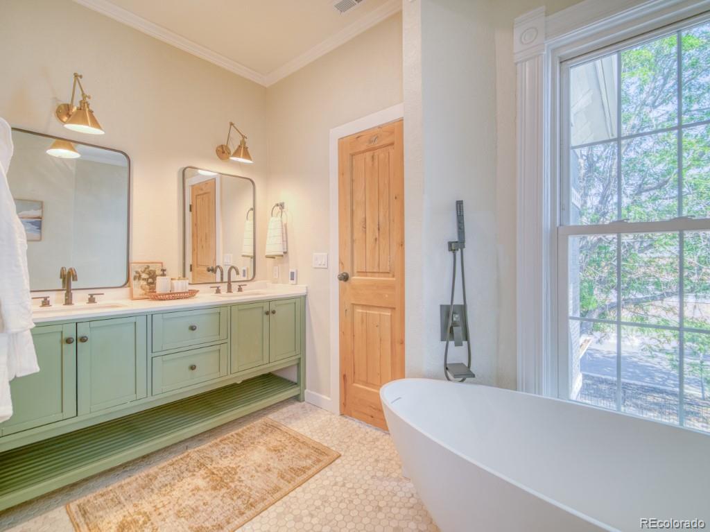 MLS Image #43 for 541  fox street,denver, Colorado