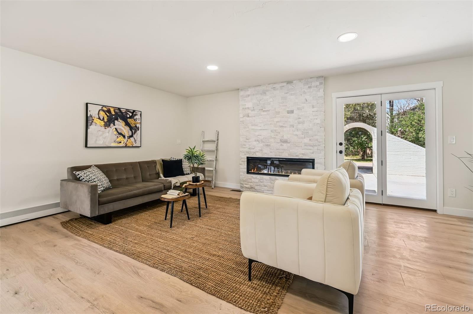 MLS Image #5 for 3533  saguaro circle,colorado springs, Colorado