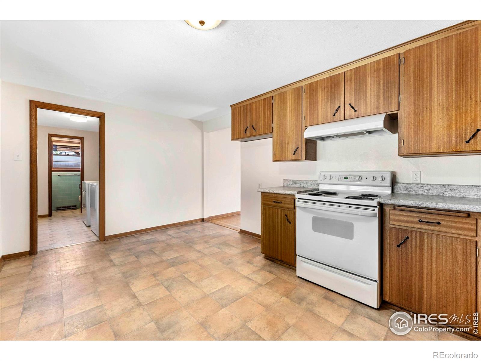 MLS Image #13 for 1247  linden street,longmont, Colorado