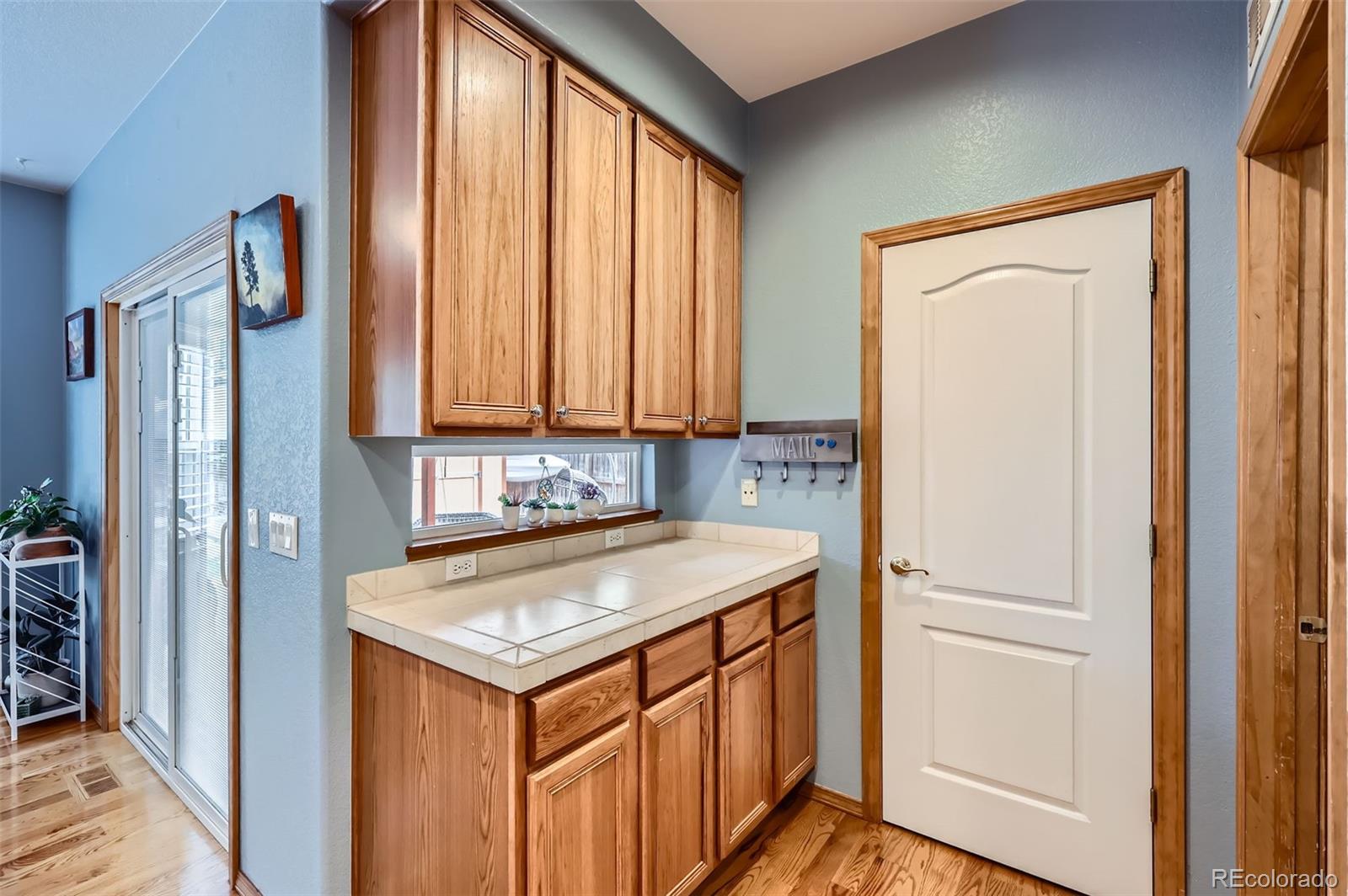 MLS Image #16 for 5585  calamity jane lane,colorado springs, Colorado