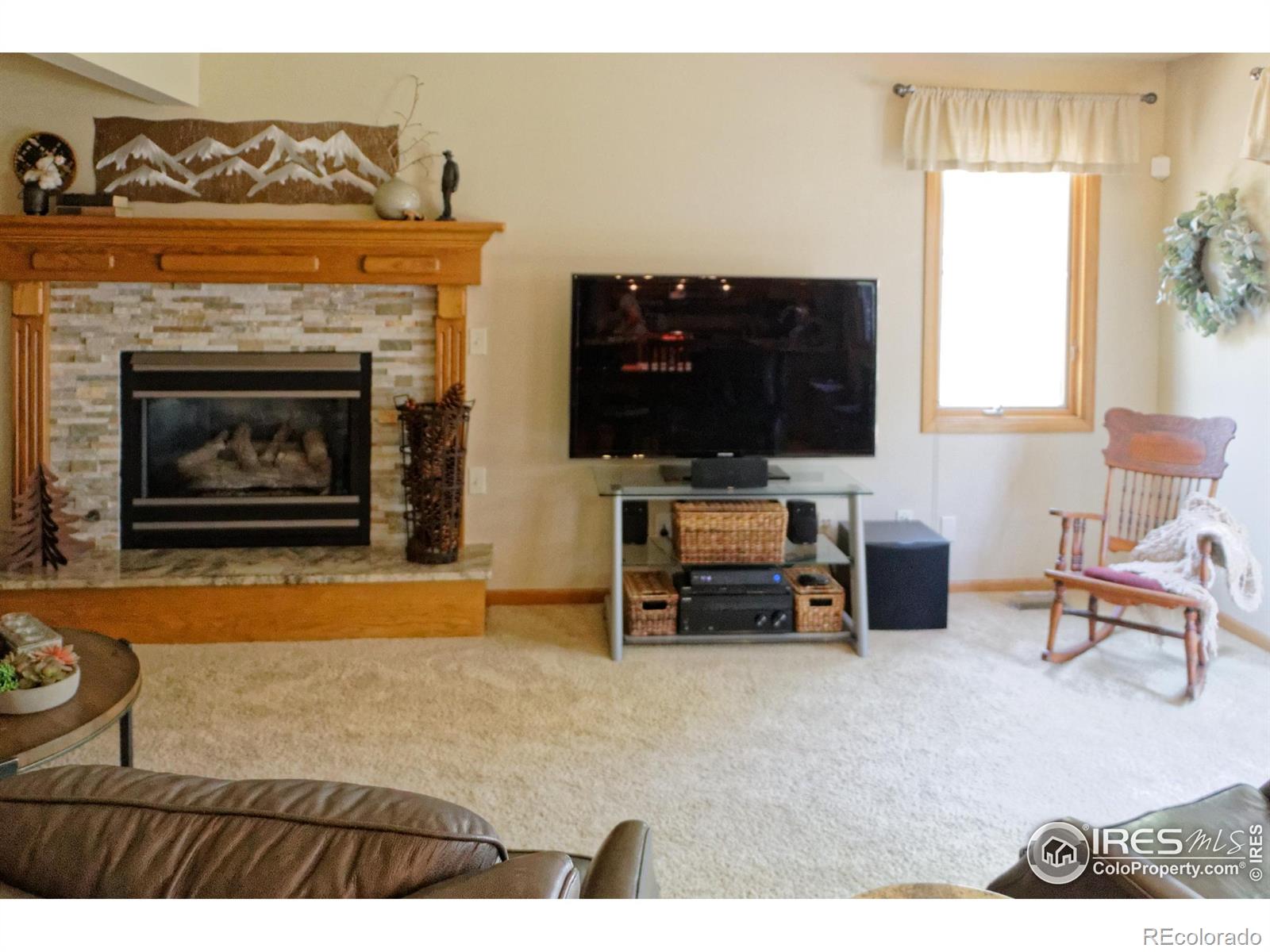 MLS Image #11 for 2465  mapleton circle,longmont, Colorado