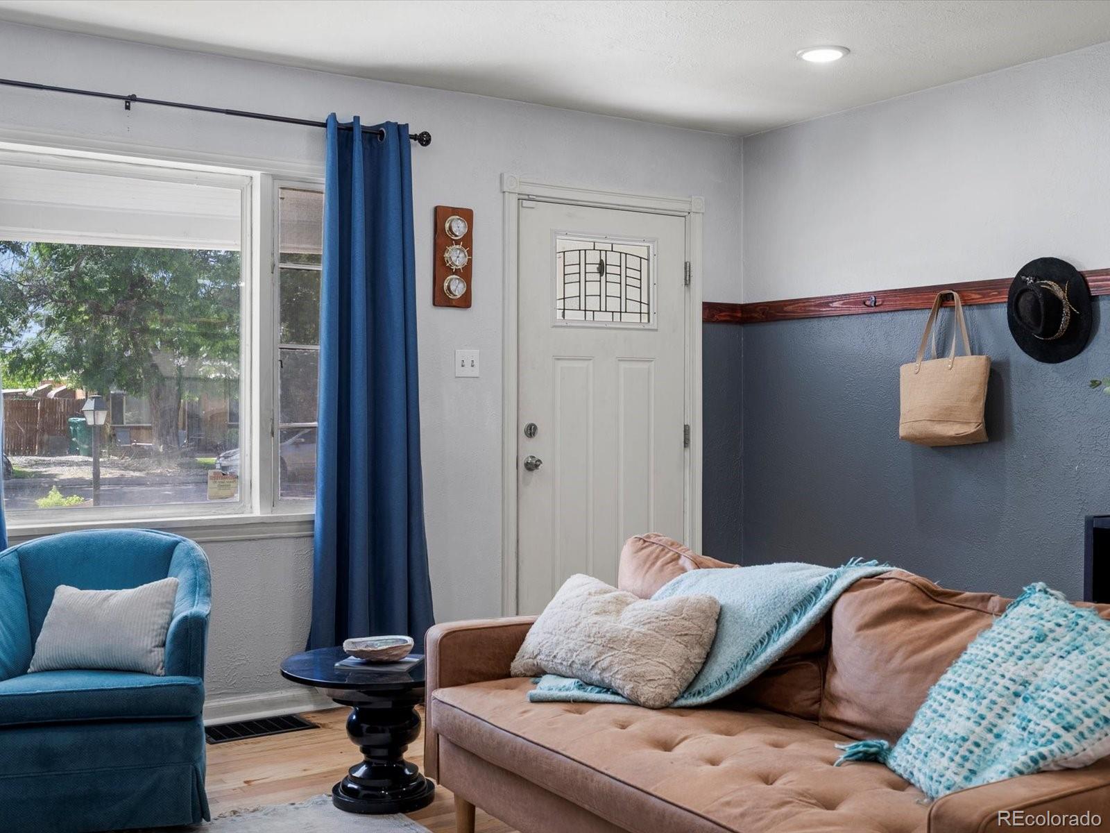 MLS Image #5 for 1670  oakland street,aurora, Colorado