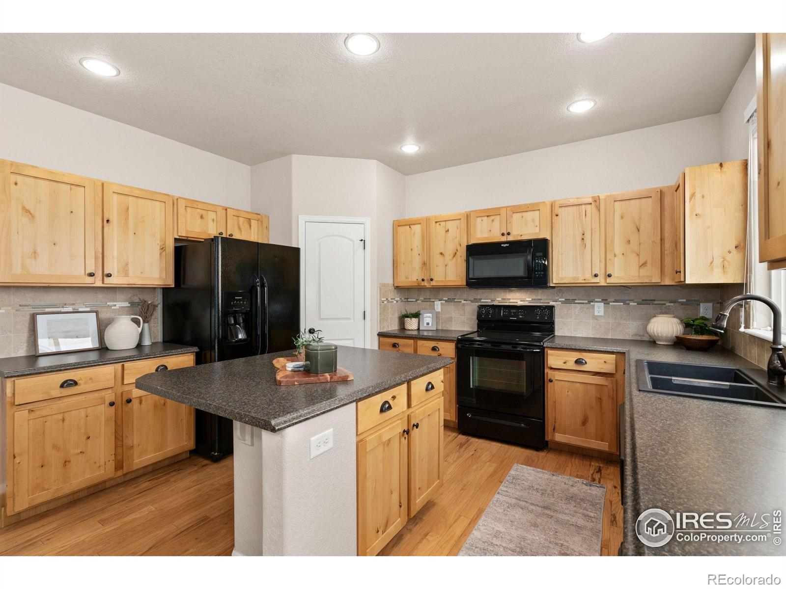 MLS Image #7 for 486  kendalbrook drive,windsor, Colorado
