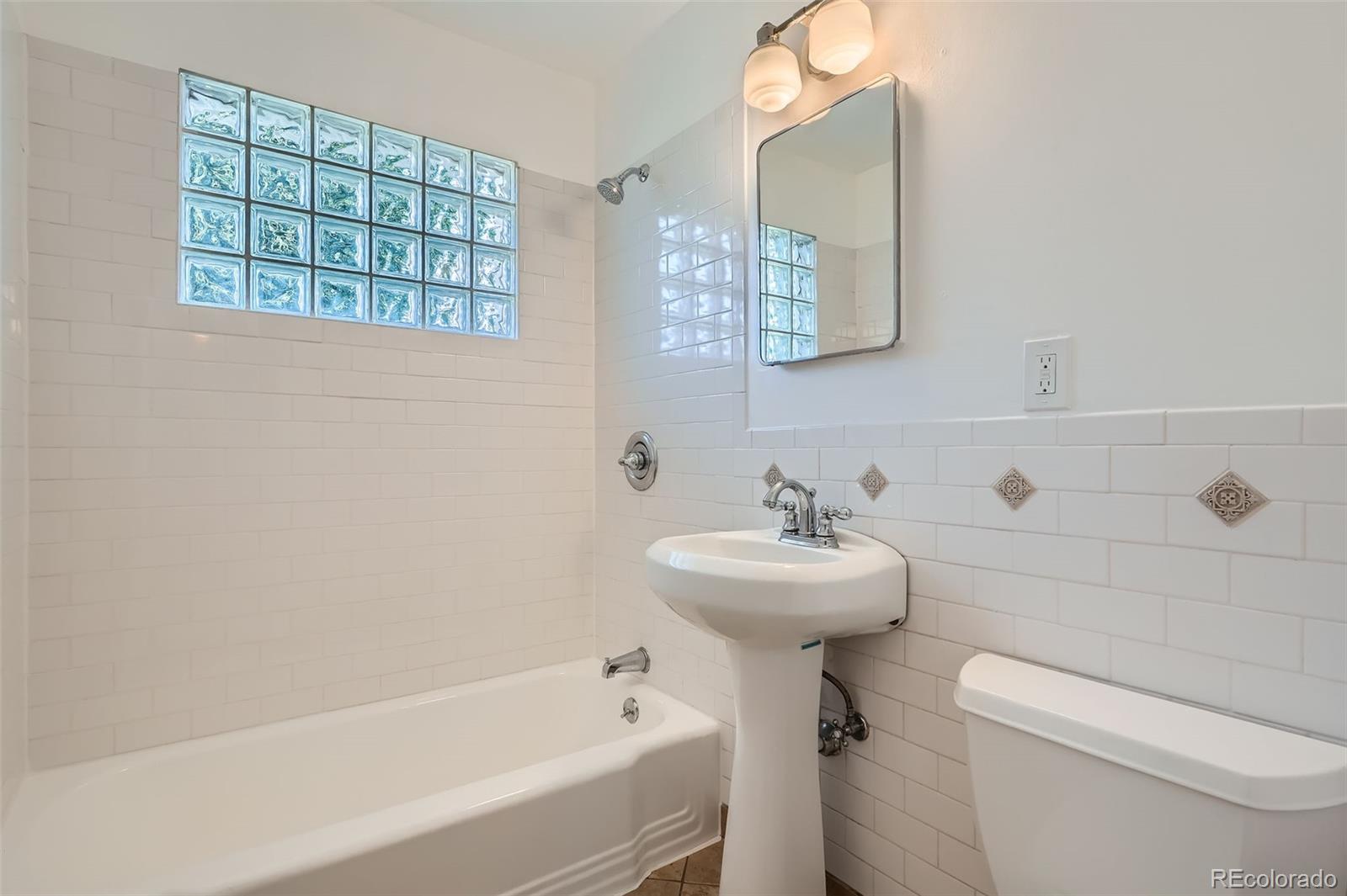 MLS Image #6 for 2497 s race street,denver, Colorado