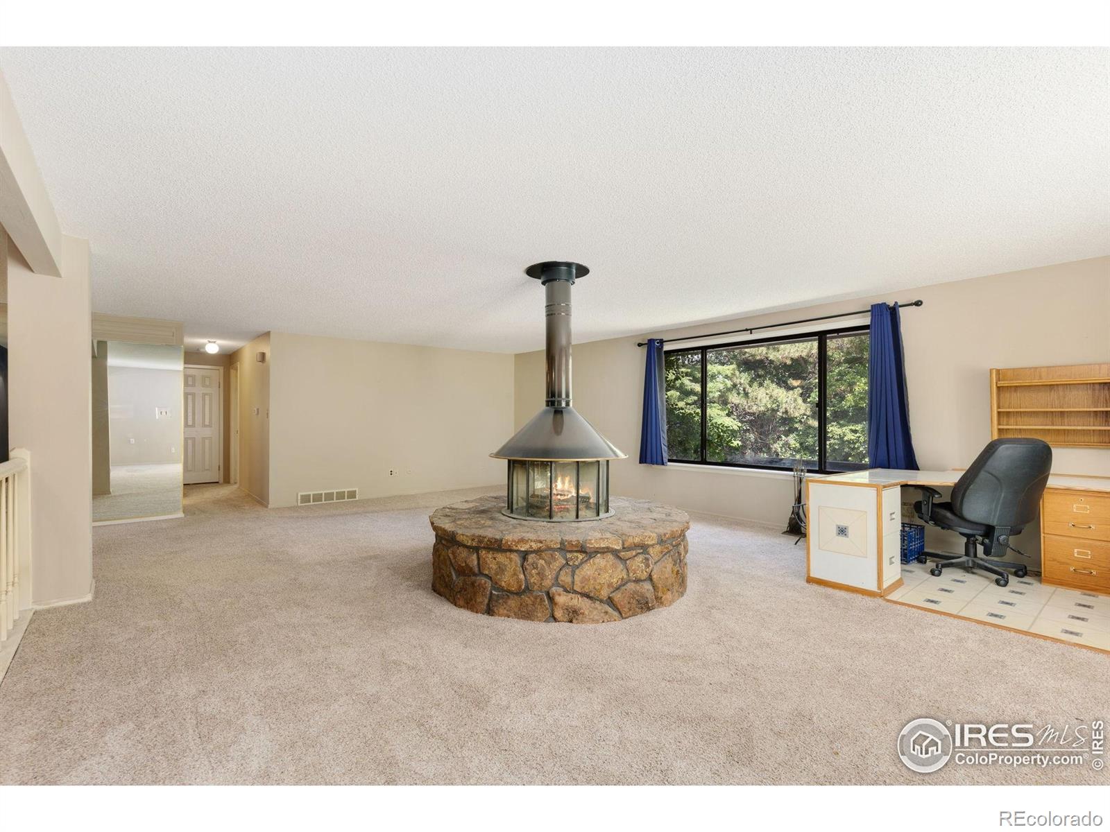 MLS Image #1 for 1323  horizon lane,longmont, Colorado