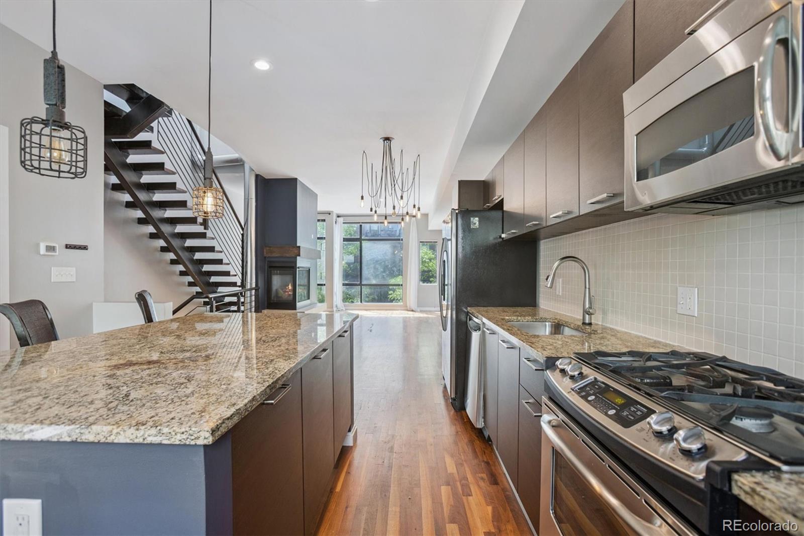 MLS Image #11 for 2335  walnut street,denver, Colorado