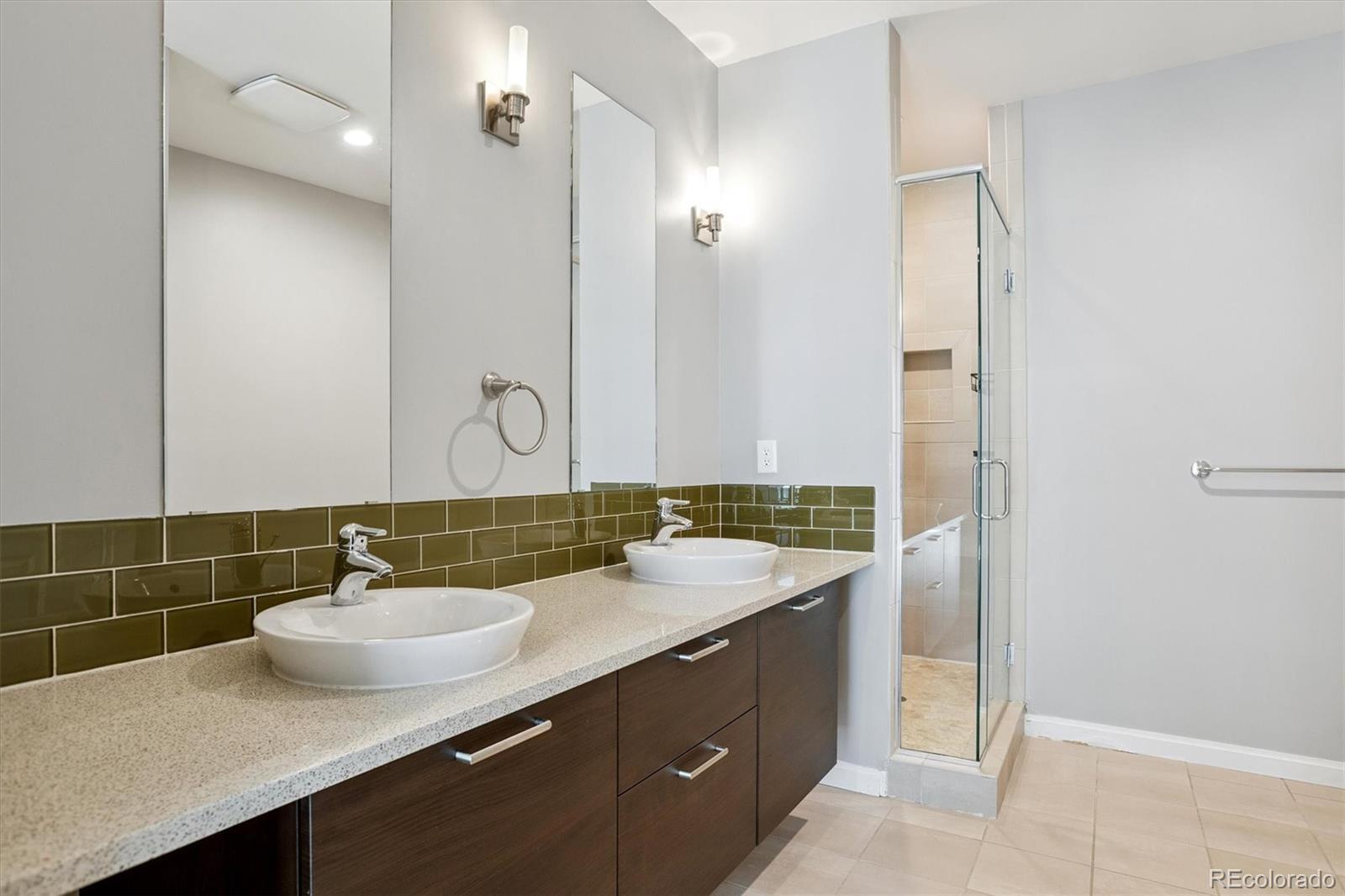 MLS Image #19 for 2335  walnut street,denver, Colorado