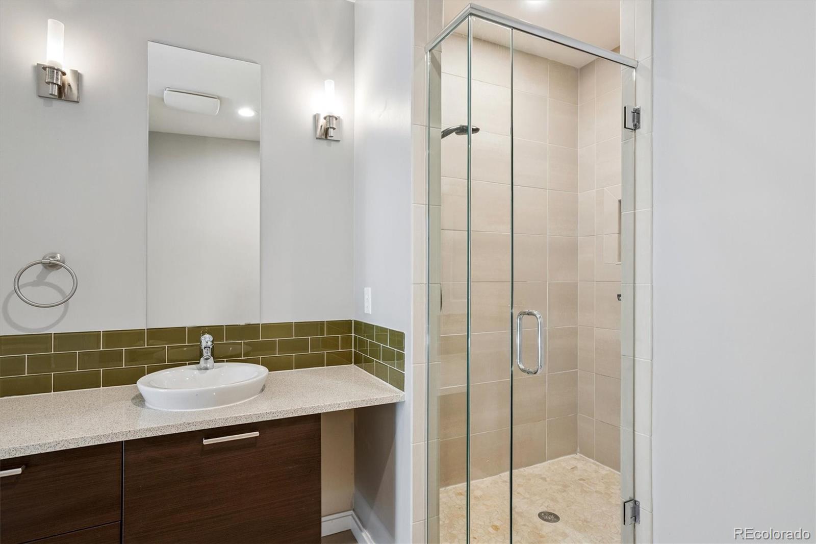 MLS Image #21 for 2335  walnut street,denver, Colorado