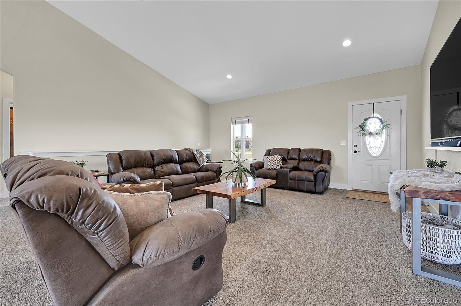 MLS Image #5 for 177 w 8th avenue,byers, Colorado