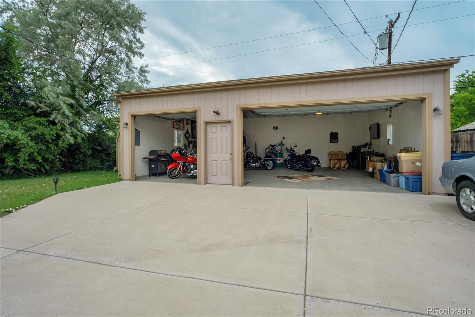 MLS Image #5 for 1231 w radcliff avenue,englewood, Colorado