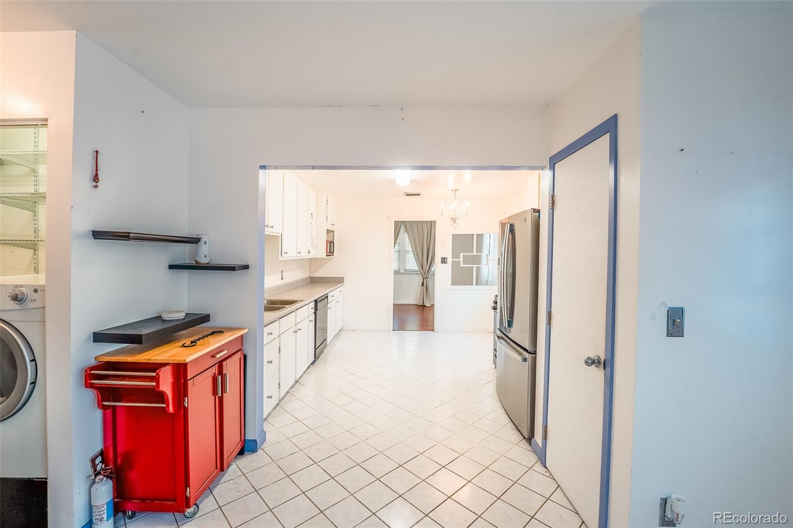 MLS Image #13 for 2205 s king street,denver, Colorado