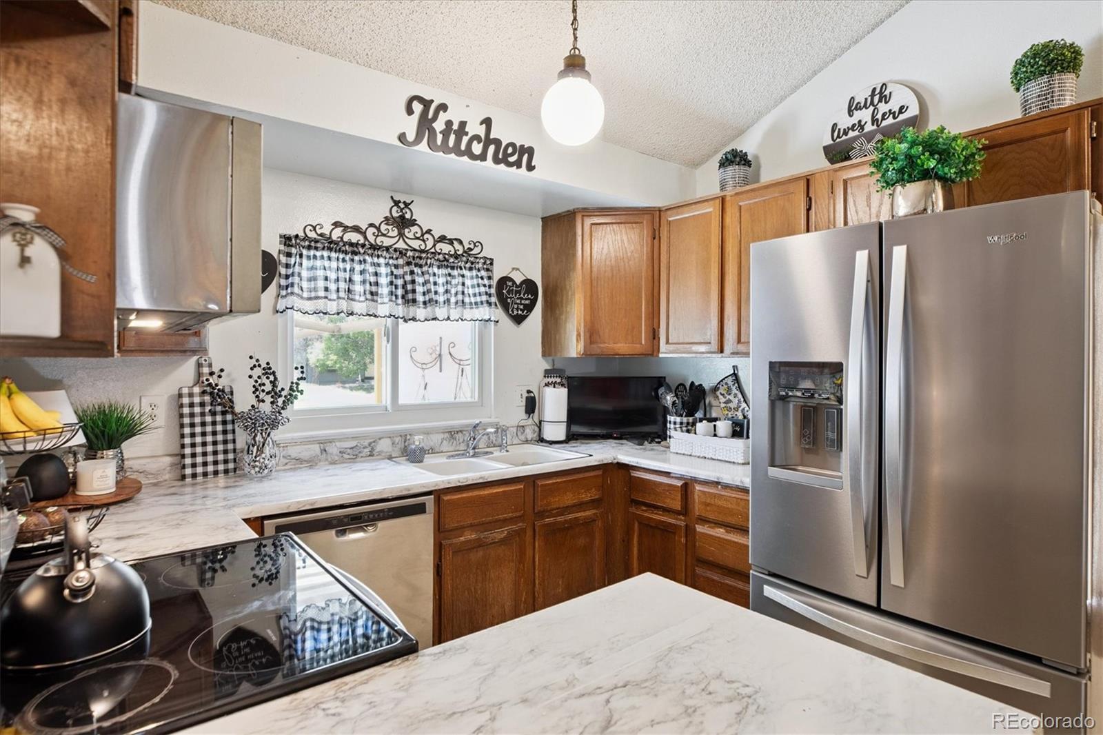 MLS Image #3 for 4422  elkhart street,denver, Colorado