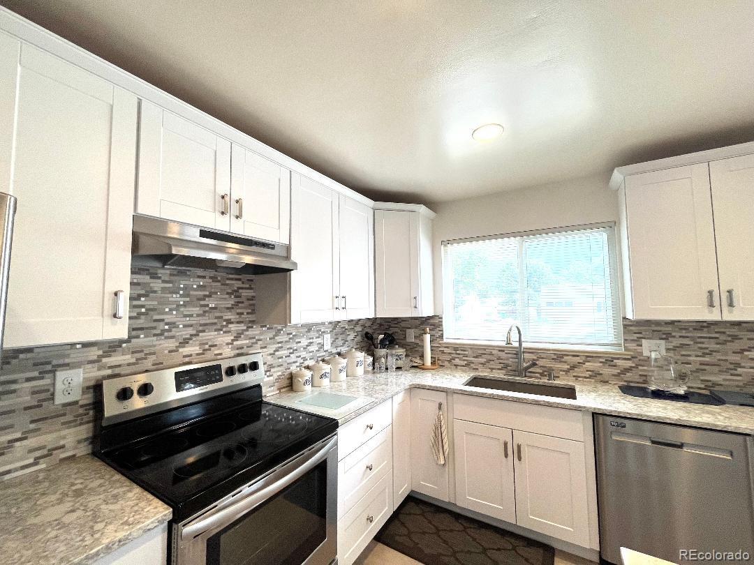 MLS Image #10 for 2285 s knox court,denver, Colorado