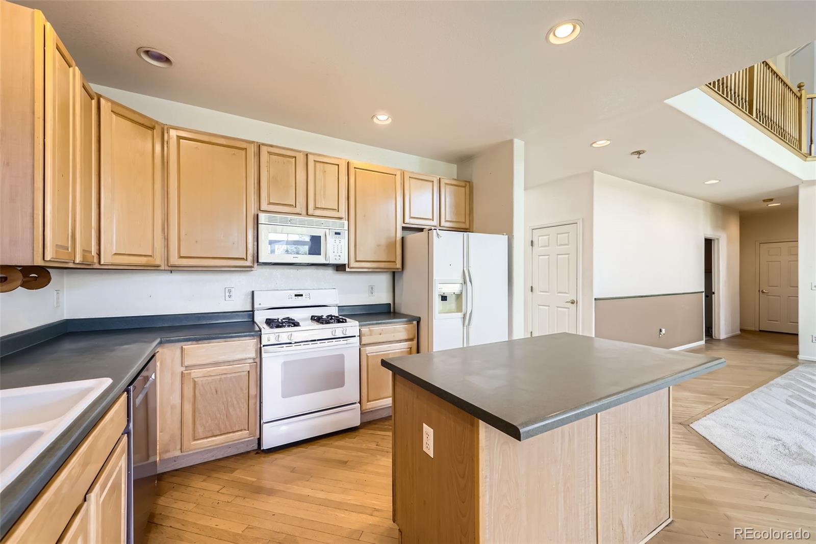 MLS Image #8 for 1730  pear court,brighton, Colorado