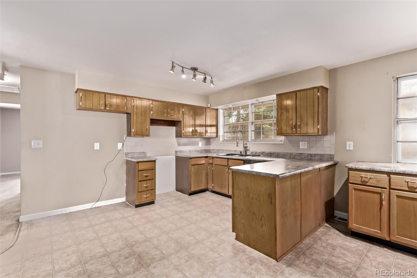 MLS Image #13 for 6131  wolff street,arvada, Colorado