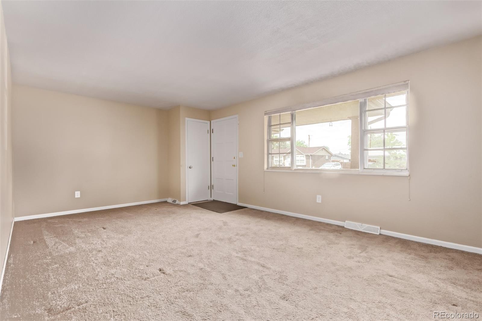 MLS Image #6 for 6131  wolff street,arvada, Colorado