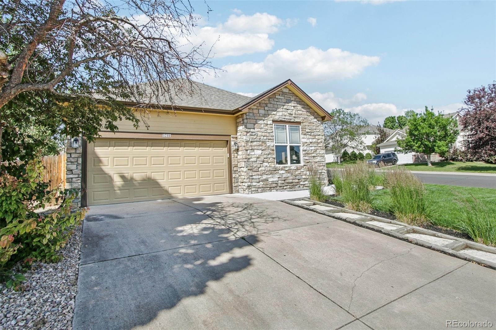 CMA Image for 19677 E Vassar Drive,Aurora, Colorado