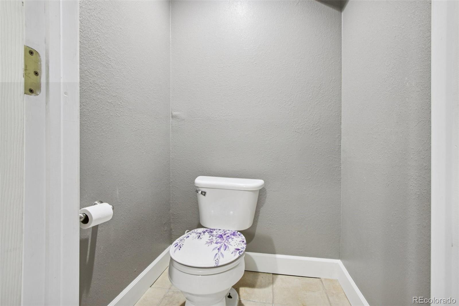 MLS Image #35 for 19677 e vassar drive,aurora, Colorado