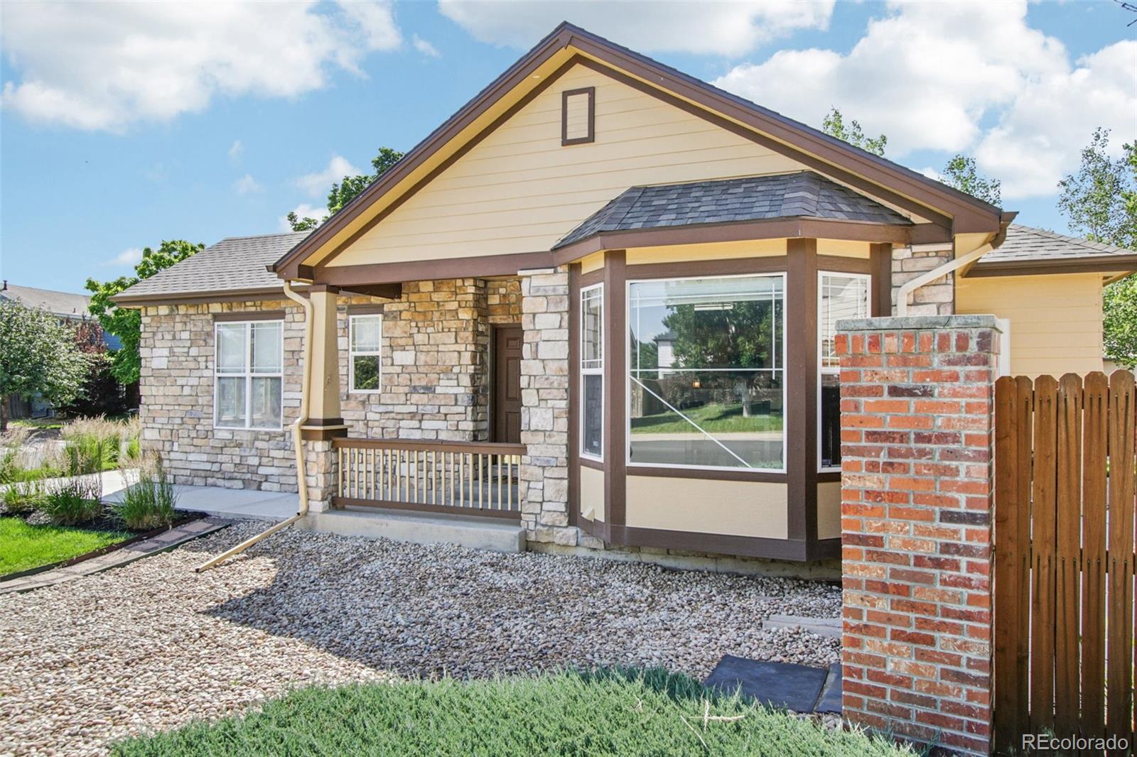 MLS Image #4 for 19677 e vassar drive,aurora, Colorado