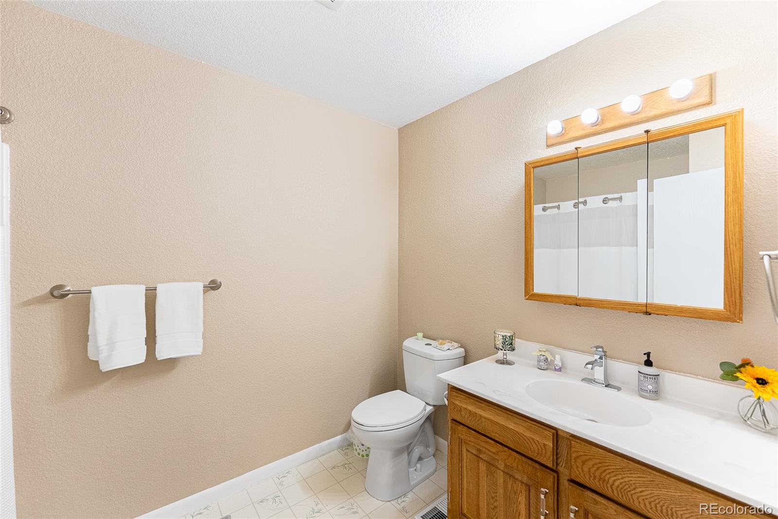 MLS Image #16 for 1459 s pierce street,lakewood, Colorado