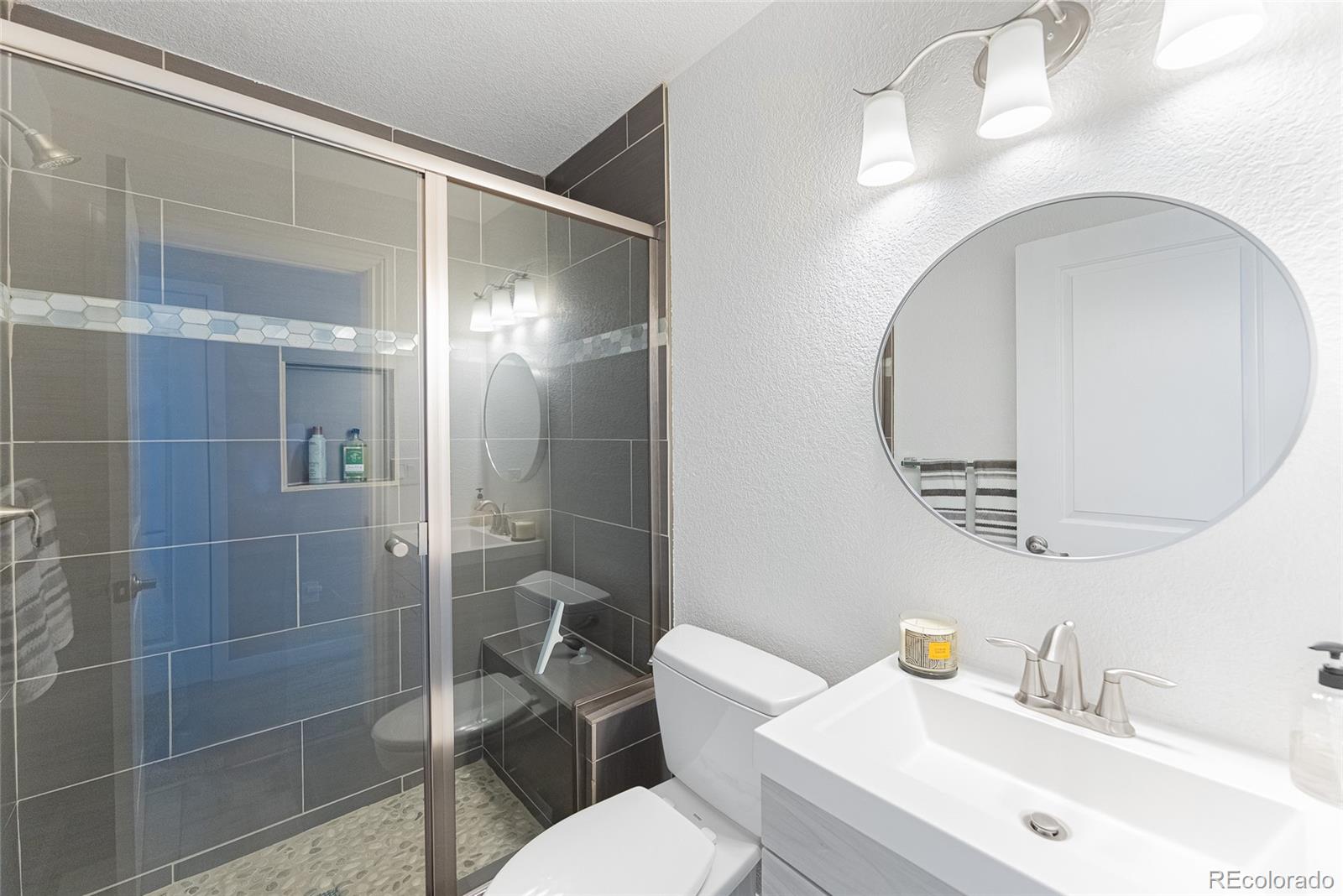 MLS Image #9 for 1459 s pierce street,lakewood, Colorado