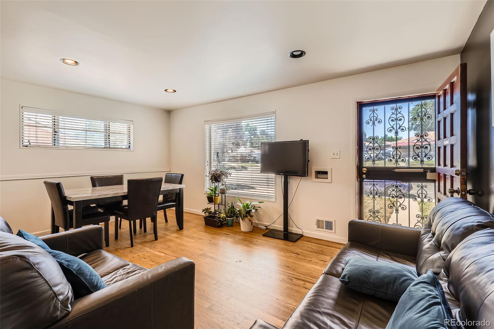 MLS Image #1 for 7146  jennie drive,denver, Colorado
