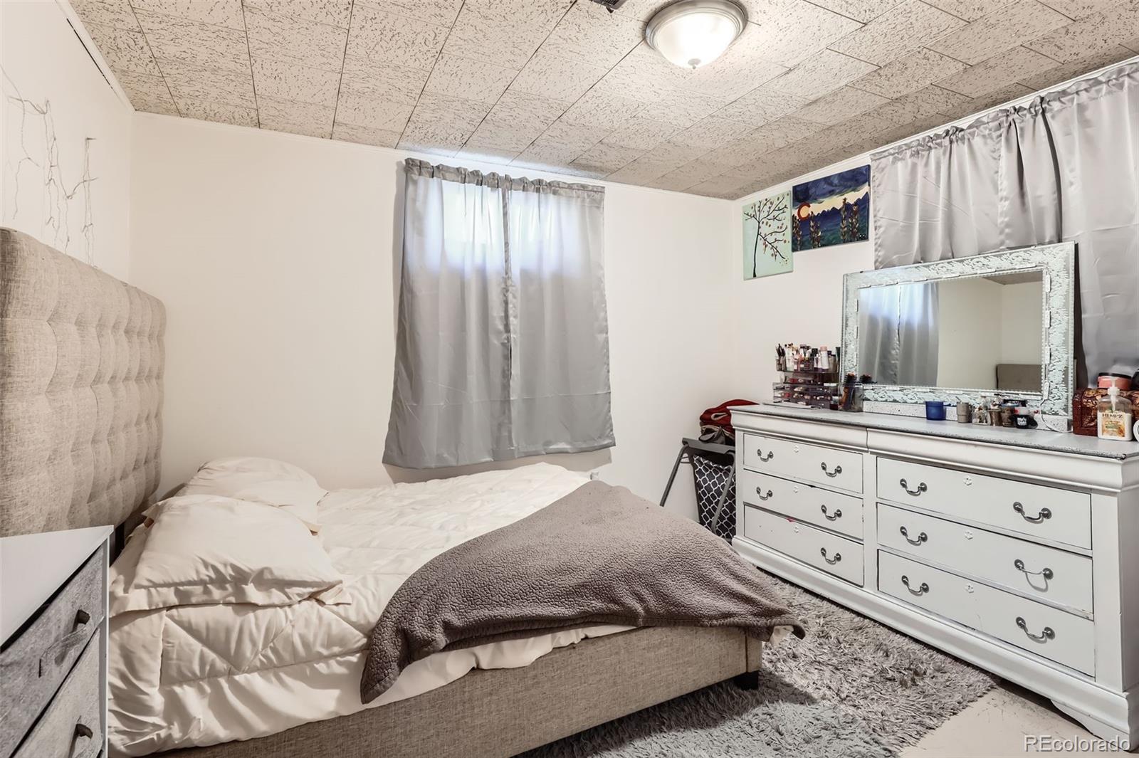 MLS Image #19 for 7146  jennie drive,denver, Colorado