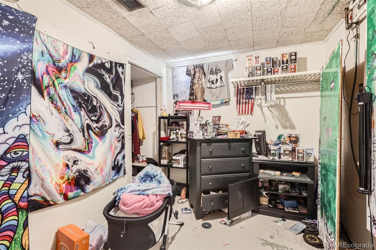 MLS Image #21 for 7146  jennie drive,denver, Colorado