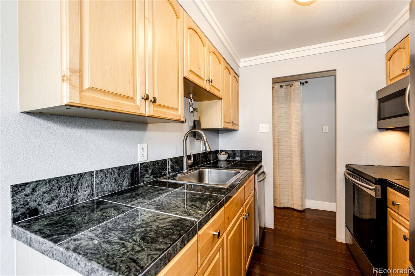 MLS Image #12 for 1035  colorado boulevard,denver, Colorado