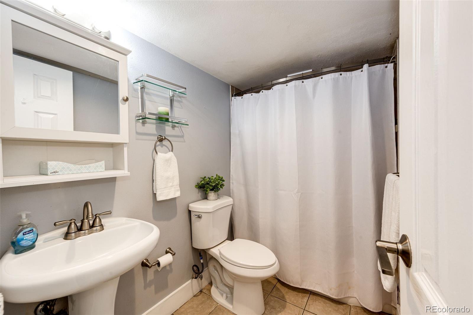 MLS Image #6 for 1035  colorado boulevard,denver, Colorado