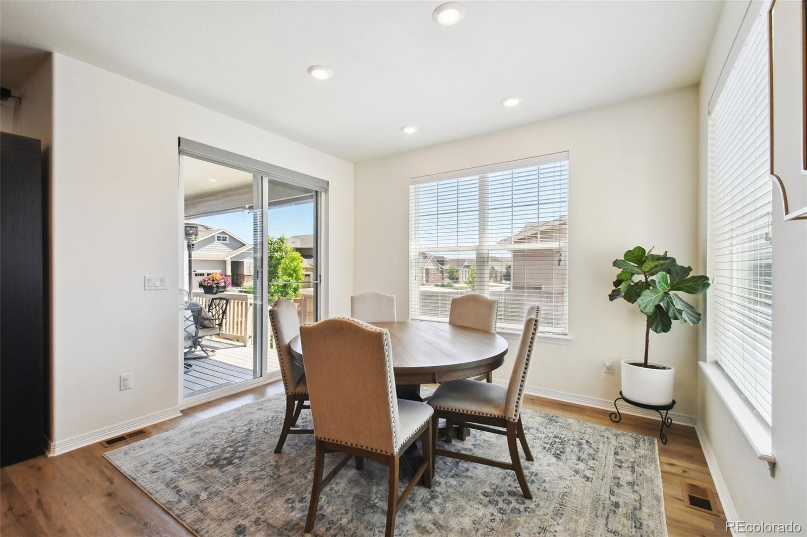 MLS Image #10 for 16188  elizabeth street,thornton, Colorado