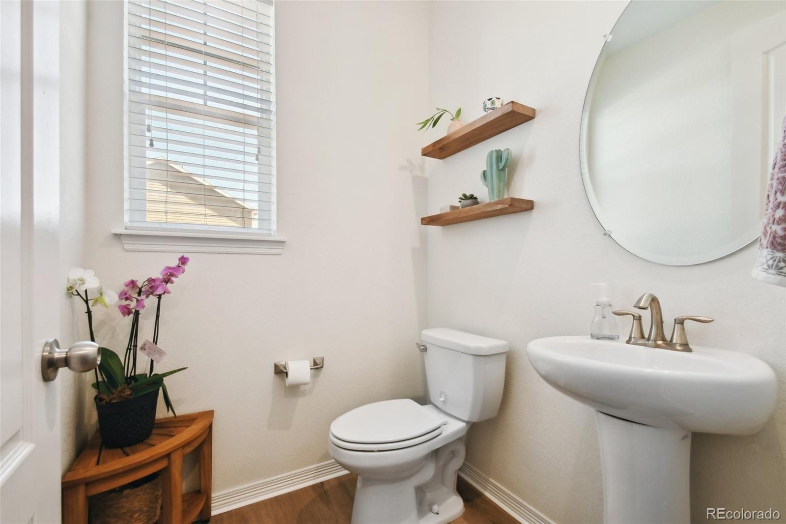 MLS Image #12 for 16188  elizabeth street,thornton, Colorado