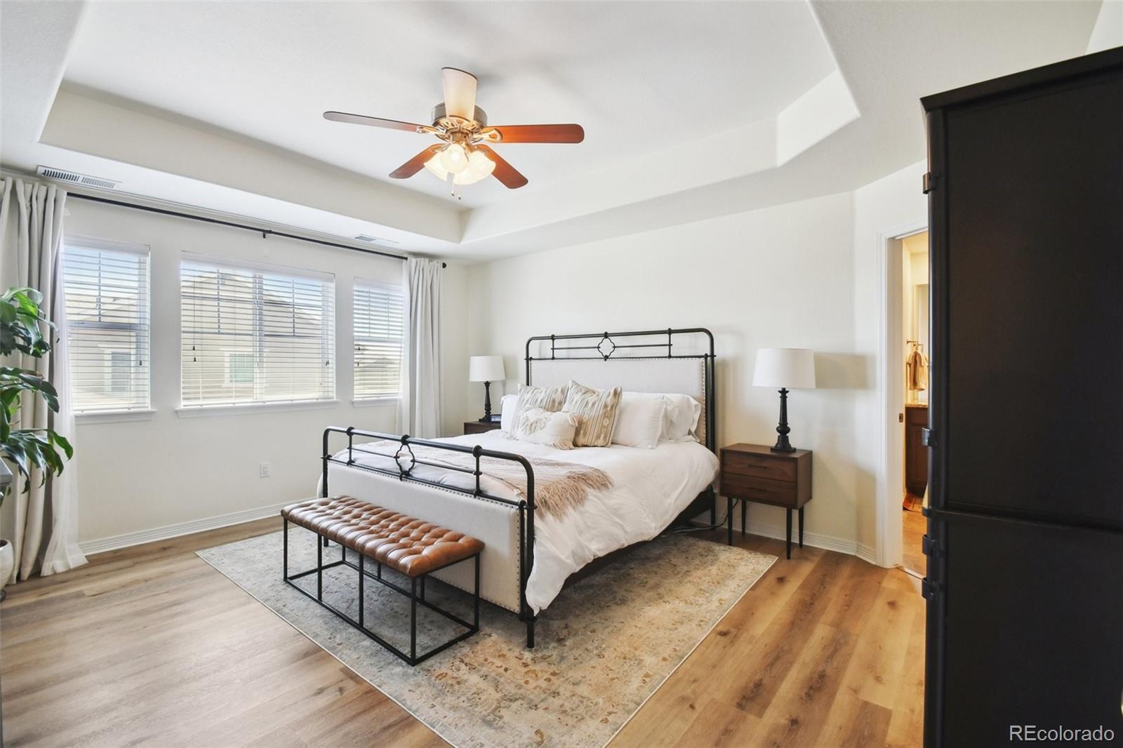 MLS Image #14 for 16188  elizabeth street,thornton, Colorado