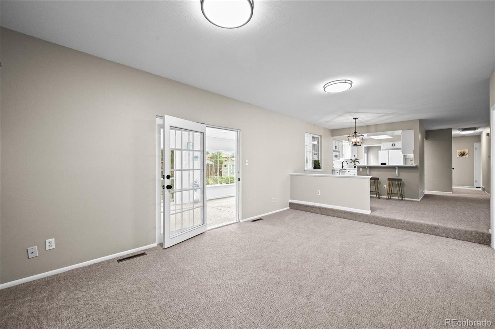 MLS Image #11 for 6811 s clermont drive,centennial, Colorado