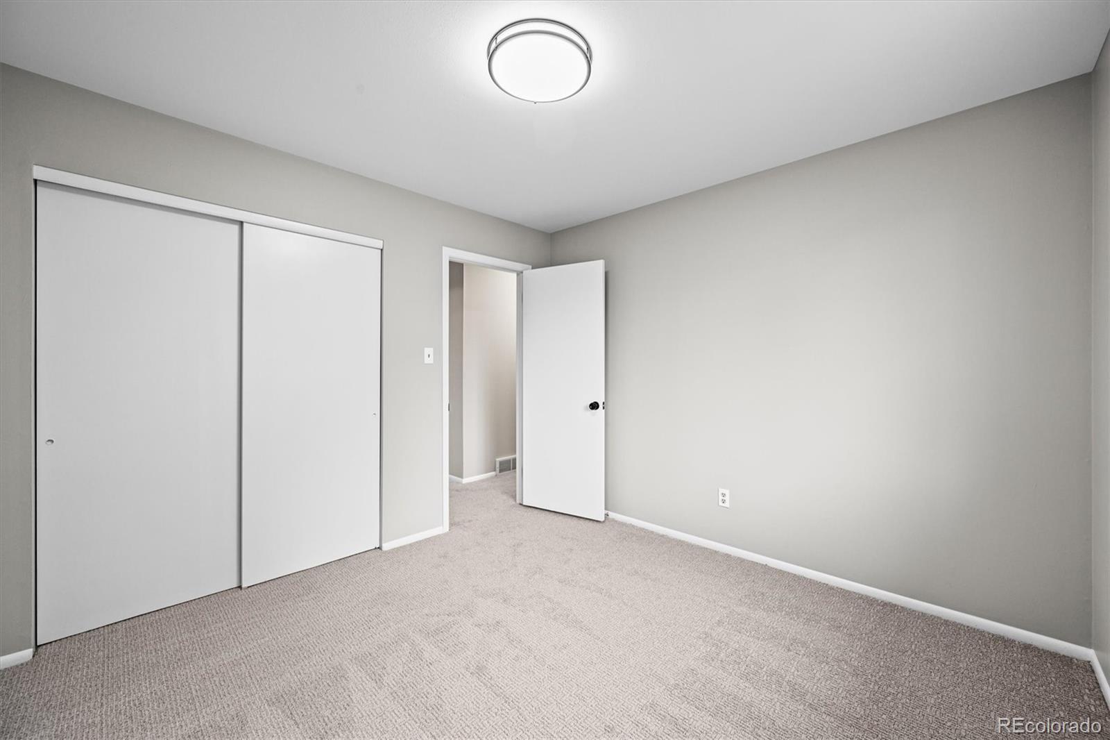 MLS Image #18 for 6811 s clermont drive,centennial, Colorado
