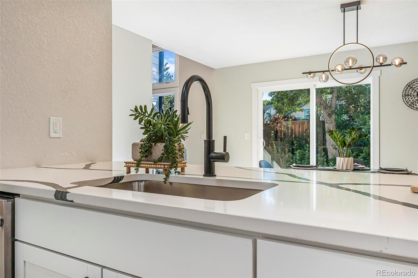 MLS Image #12 for 3713 s ensenada street,aurora, Colorado