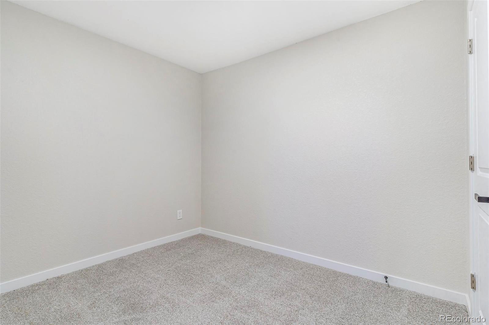 MLS Image #18 for 3713 s ensenada street,aurora, Colorado