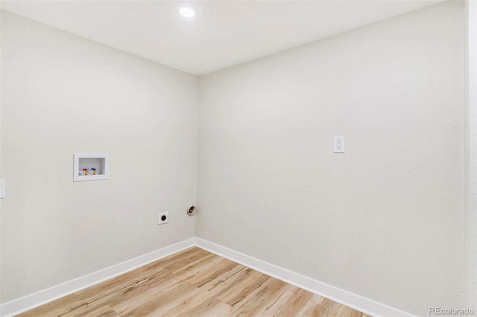 MLS Image #26 for 3713 s ensenada street,aurora, Colorado