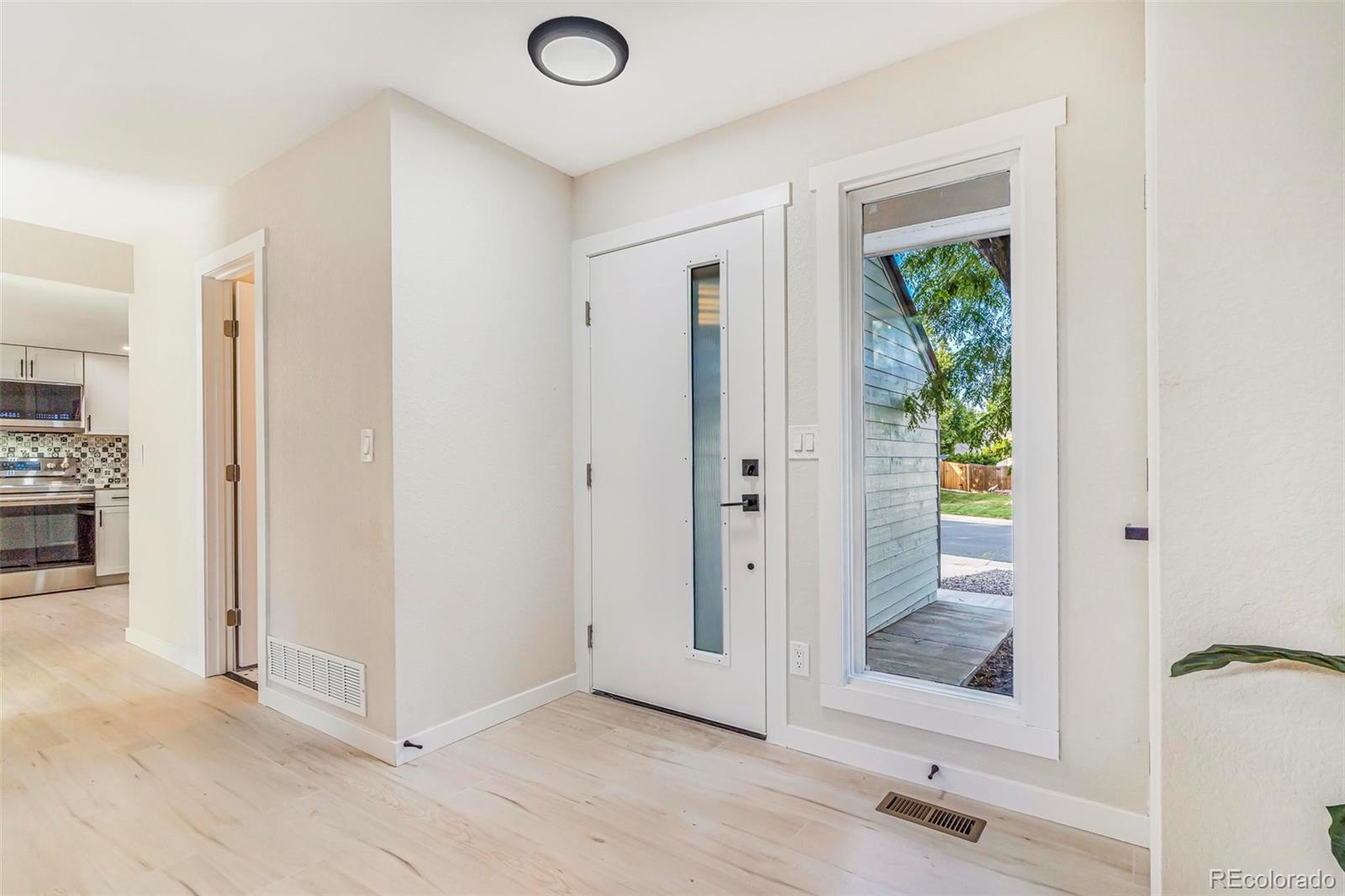 MLS Image #3 for 3713 s ensenada street,aurora, Colorado