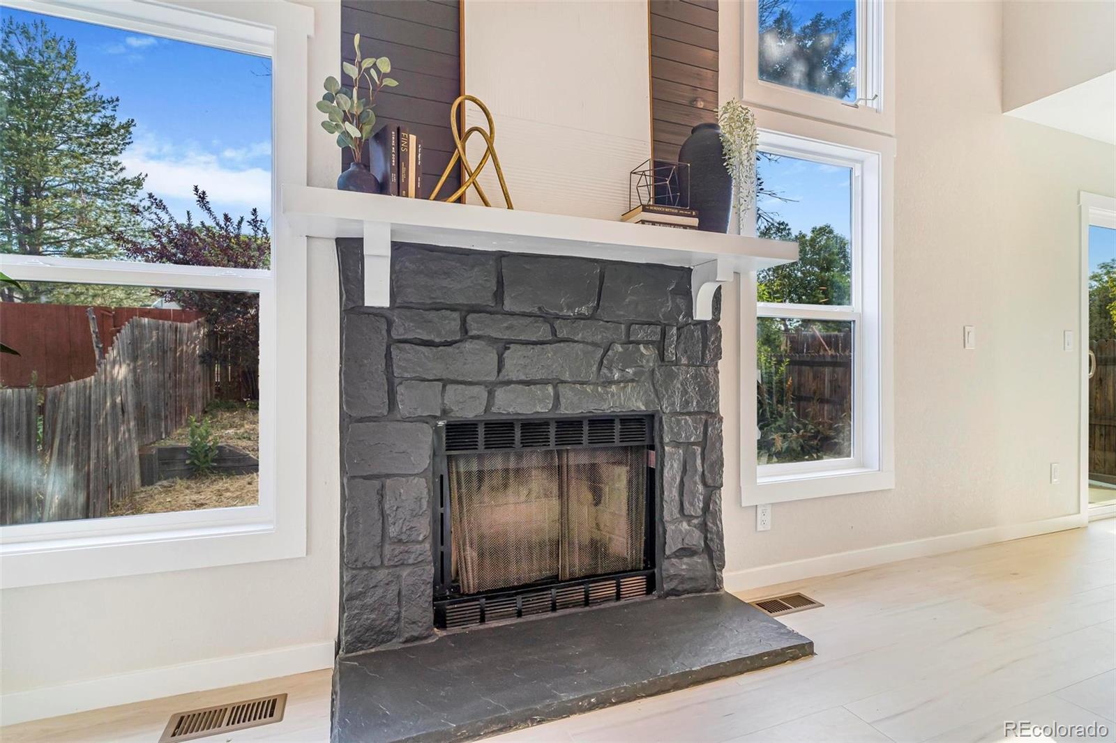 MLS Image #6 for 3713 s ensenada street,aurora, Colorado
