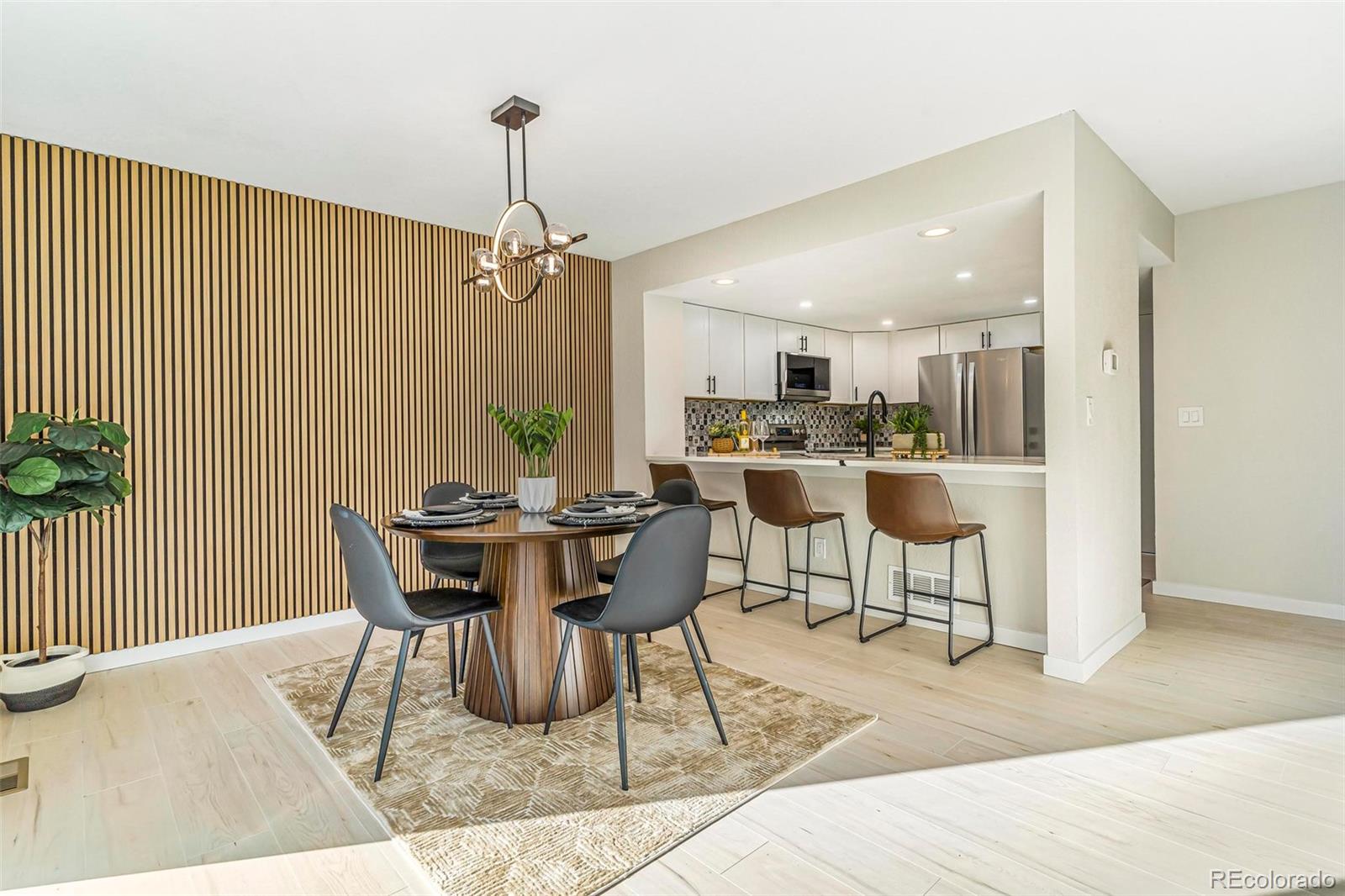 MLS Image #8 for 3713 s ensenada street,aurora, Colorado