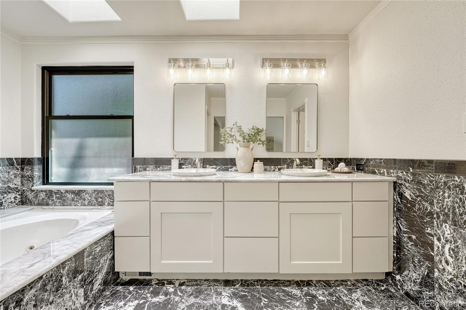 MLS Image #23 for 5672 s hanover way,greenwood village, Colorado
