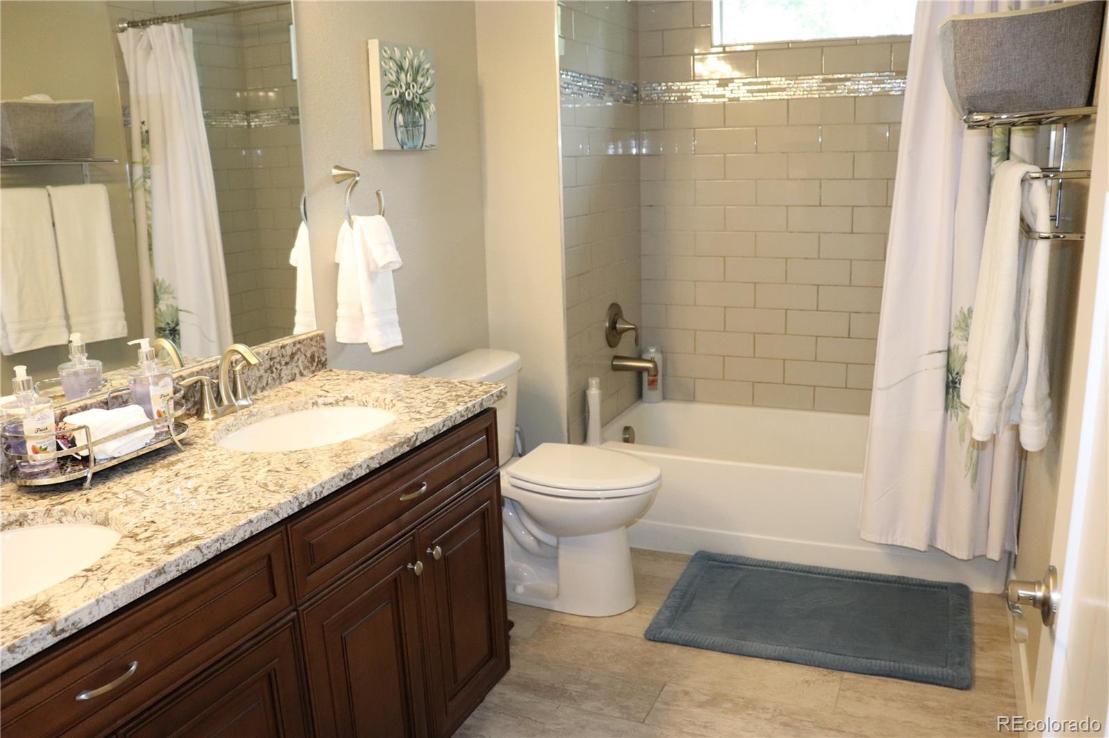 MLS Image #33 for 208  custer avenue,colorado springs, Colorado