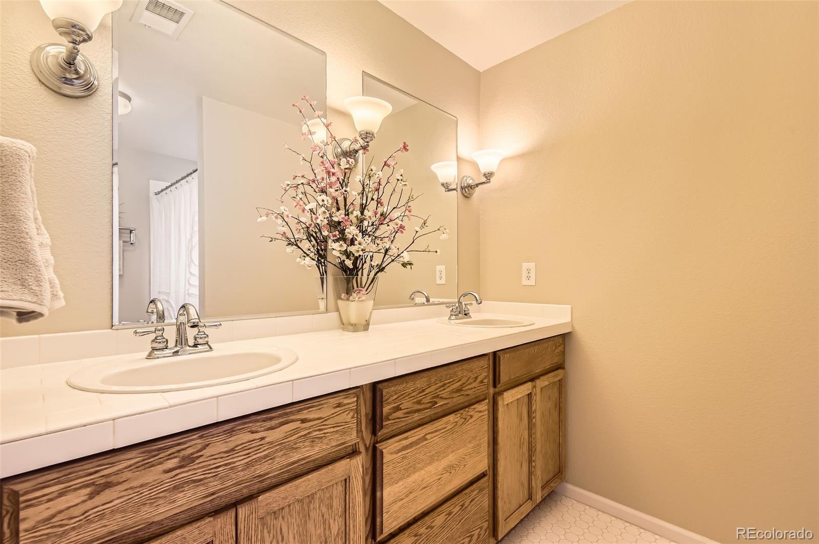 MLS Image #11 for 3866 s dallas circle,aurora, Colorado